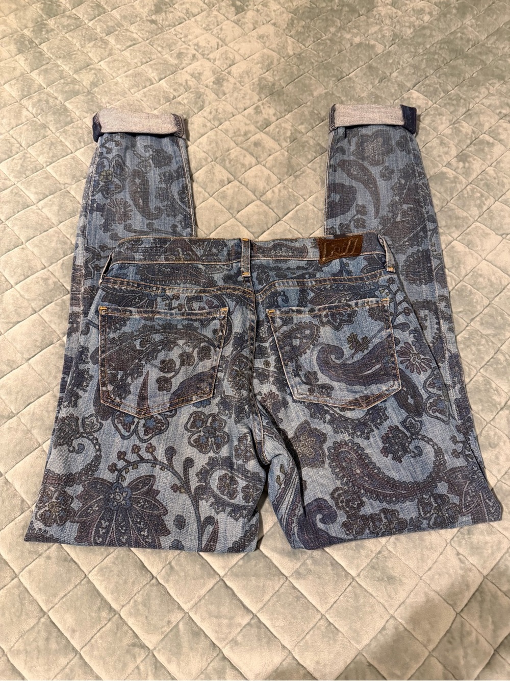 Citizens of Humanity Avedon Low Rise Skinny Jeans Blue Paisley Print Size 26 - Picture 3 of 3